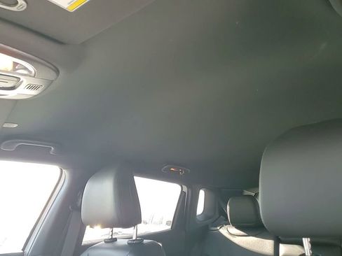 New 2026 Jeep Compass Latitude image 30