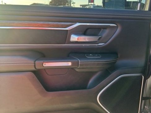 Used 2020 RAM 1500 Laramie image 12