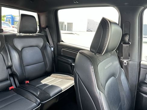 Used 2025 RAM 1500 Laramie w/ Sport Appearance Package AWD/4WD image 14