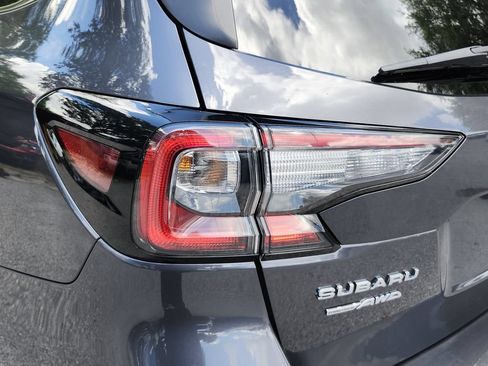 Certified 2025 Subaru Outback Premium AWD/4WD image 6