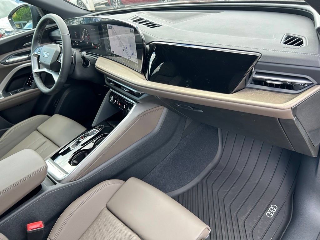 New 2026 Audi Q5 Premium Plus AWD/4WD image 40