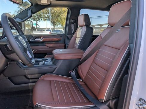 New 2026 GMC Sierra 2500 Denali Ultimate image 19