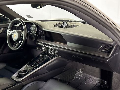 Used 2024 Porsche 911 Carrera 4 image 12