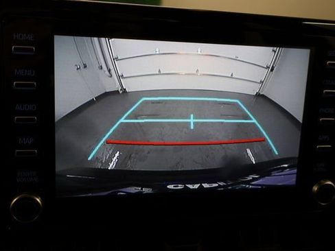 Used 2020 Toyota Corolla LE image 23