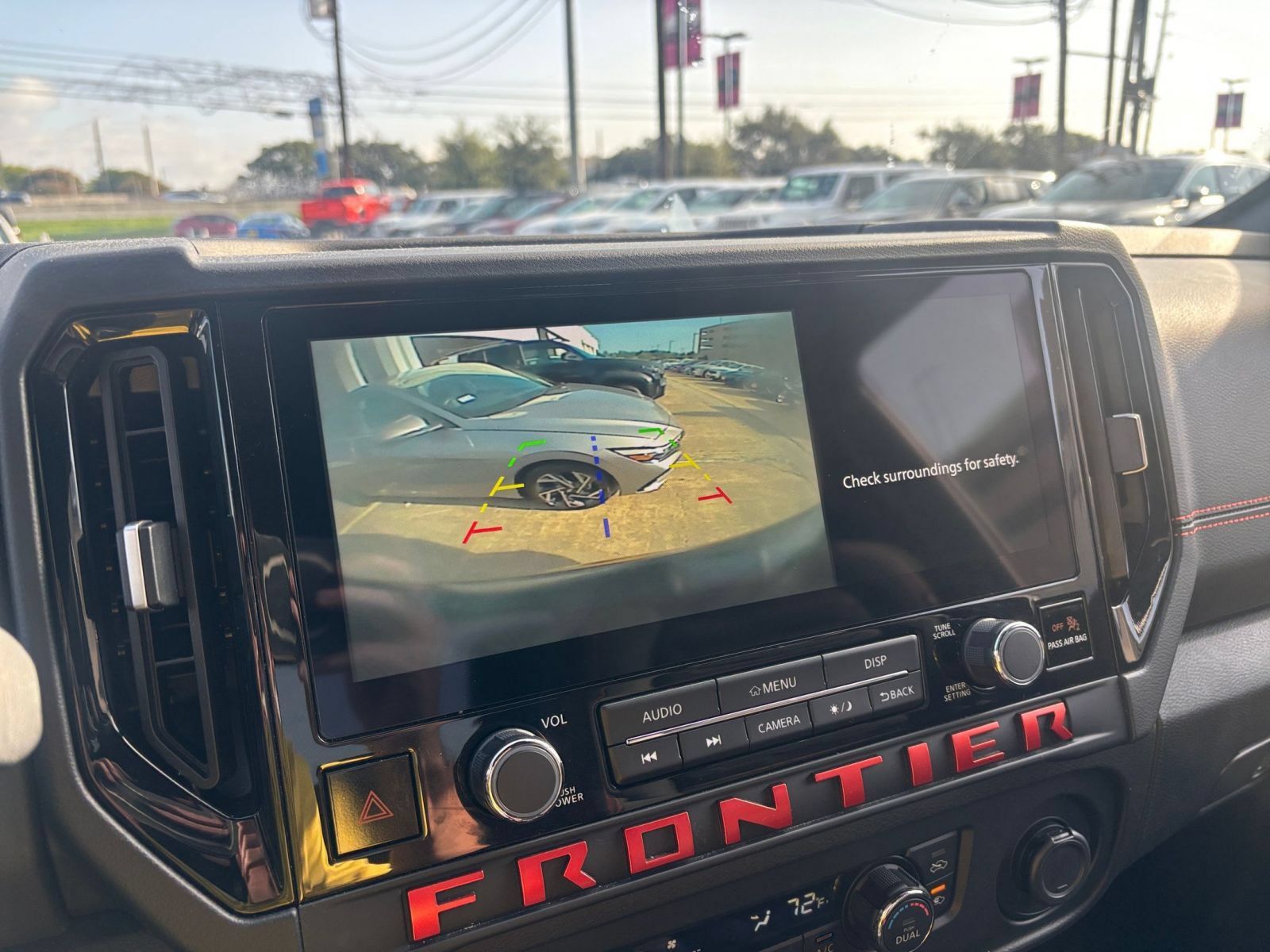 Used 2026 Nissan Frontier PRO-4X AWD/4WD image 22