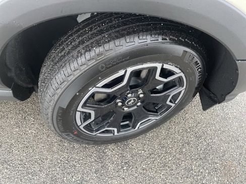 New 2025 Ford Bronco Sport Outer Banks image 18