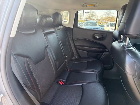 Used 2021 Jeep Compass Trailhawk image 48