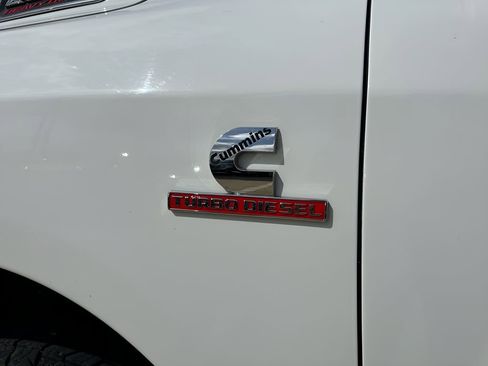 Used 2024 RAM 2500 Tradesman w/ Chrome Appearance Group image 31