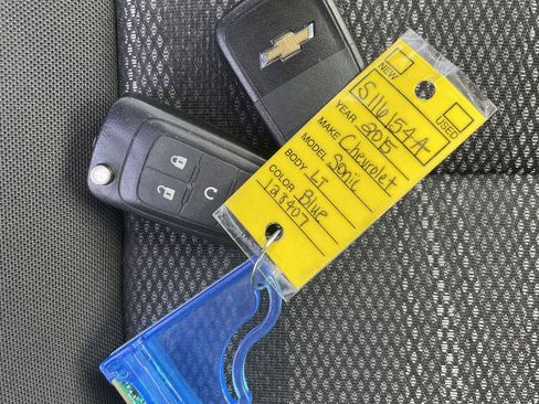 Used 2015 Chevrolet Sonic LT FWD image 11