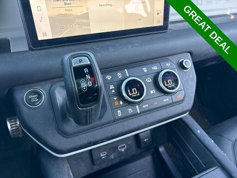 Used 2024 Land Rover Defender 110 S AWD/4WD image 18