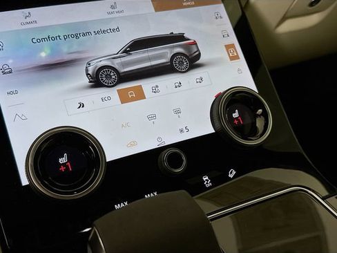 Certified 2023 Land Rover Range Rover Velar R-Dynamic S AWD/4WD image 23
