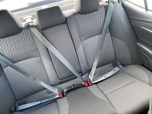 Used 2025 Toyota Camry LE image 37