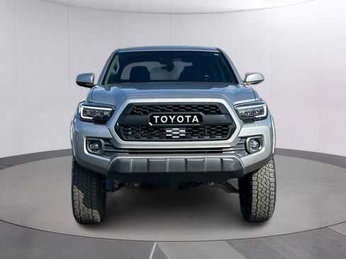 Used 2021 Toyota Tacoma SR5 RWD image 9
