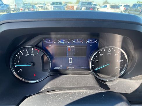 Used 2024 Ford Expedition XLT image 7