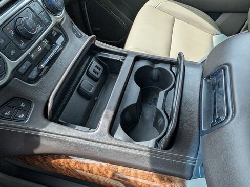 Used 2016 Chevrolet Suburban LTZ AWD/4WD image 18