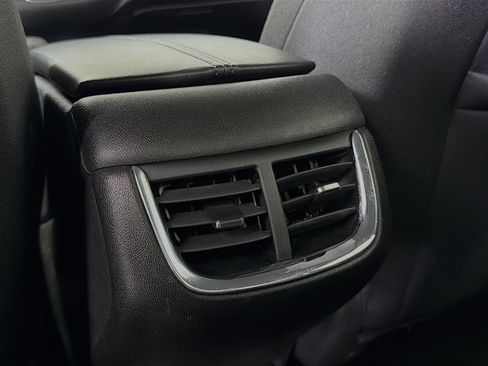 Used 2024 Chevrolet Malibu LT FWD image 29