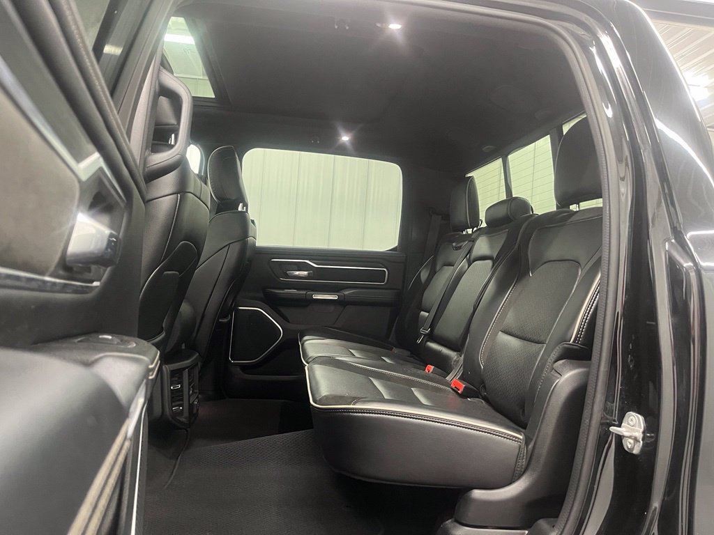 Used 2023 RAM 1500 Laramie AWD/4WD image 14