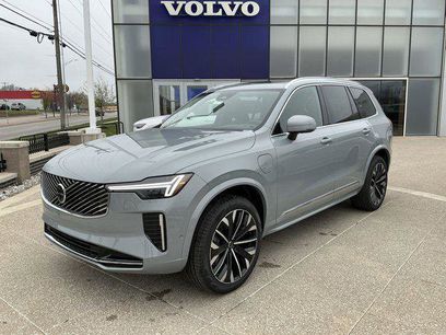 New 2026 Volvo XC90 T8 Ultra w/ Protection Package