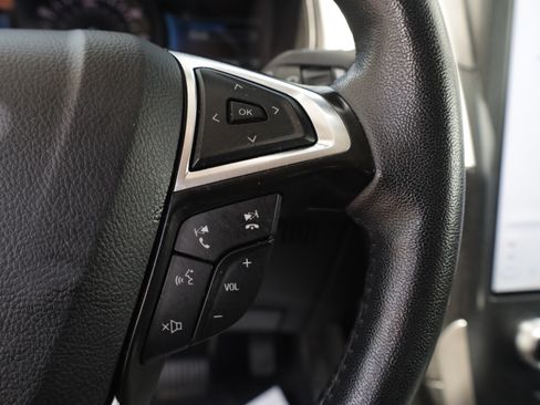 Used 2024 Ford Edge SEL AWD/4WD image 19