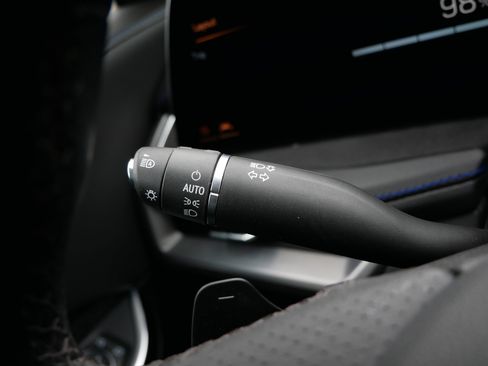 Used 2024 Cadillac XT4 Sport image 30