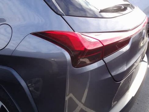 Used 2021 Lexus UX 250h w/ Premium Package image 19