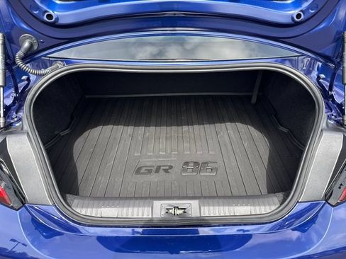 Used 2024 Toyota GR86 Premium RWD image 13