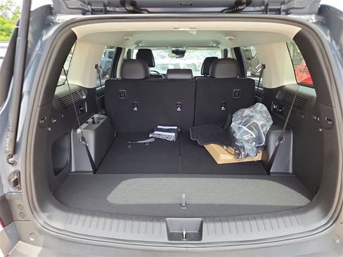 New 2025 Hyundai Santa Fe SEL image 8