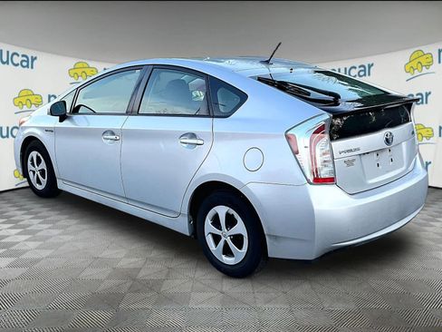 Used 2015 Toyota Prius Three image 3
