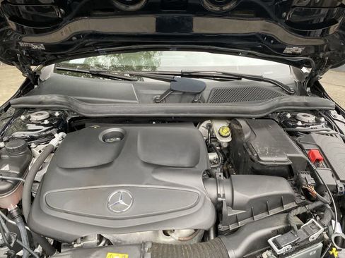 Used 2018 Mercedes-Benz GLA 250 4MATIC image 12
