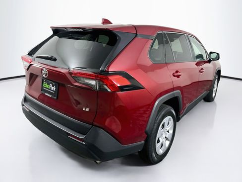Used 2025 Toyota RAV4 LE FWD image 9