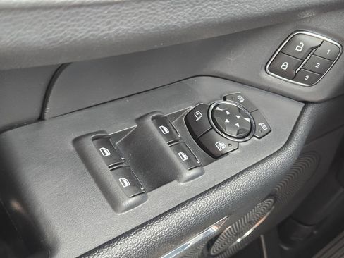 Used 2024 Ford Expedition XLT RWD image 33