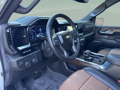 Used 2024 Chevrolet Silverado 1500 High Country w/ High Country Premium Package image 20