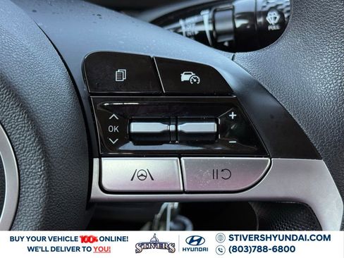 Certified 2025 Hyundai Elantra SE image 28