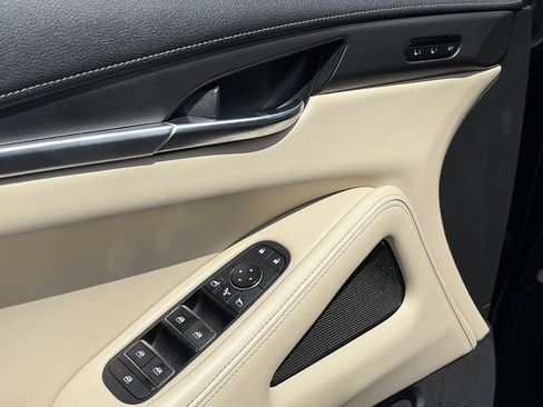 Used 2023 INFINITI QX60 Luxe w/ Cargo Package FWD image 16