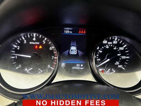 Used 2022 Nissan Rogue Sport SV AWD/4WD image 23