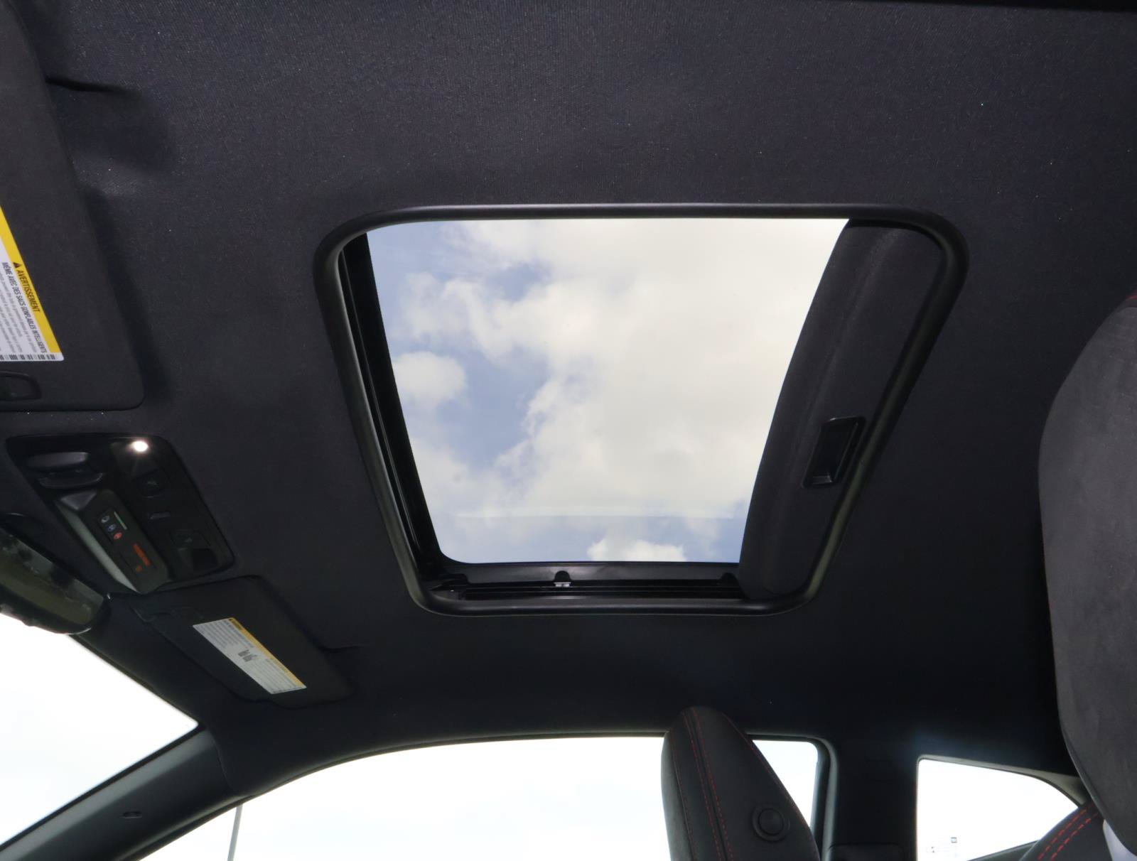 Used 2019 Chevrolet Camaro ZL1 RWD image 21