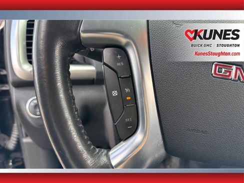 Used 2014 GMC Acadia SLE image 31