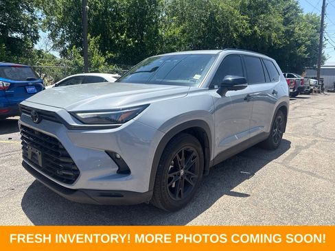 Used 2025 Toyota Grand Highlander AWD Hybrid image 5