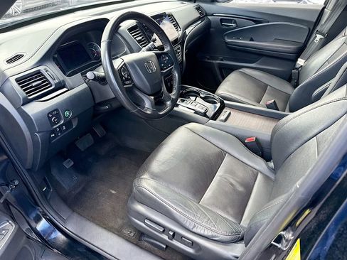 Used 2022 Honda Pilot Black Edition image 25