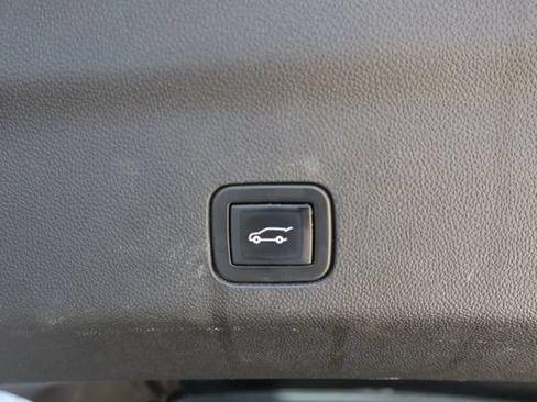 Used 2021 Chevrolet Tahoe High Country AWD/4WD image 30