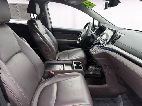 Used 2023 Honda Odyssey Touring image 15