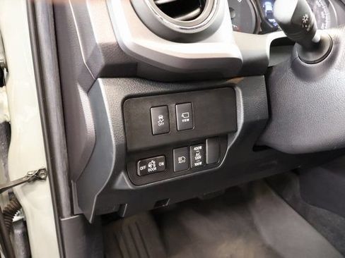 Certified 2021 Toyota Tacoma TRD Pro AWD/4WD image 16