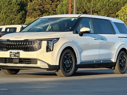 New 2026 Kia Carnival image 8