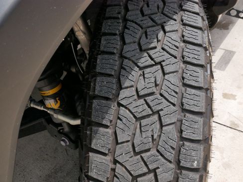 Used 2024 Toyota Tacoma 4x4 Double Cab Hybrid image 12