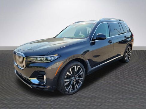 Used 2019 BMW X7 xDrive40i w/ Premium Package AWD/4WD image 3