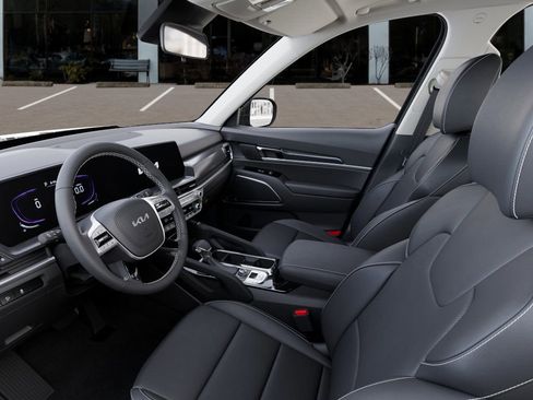 New 2025 Kia Telluride S image 17