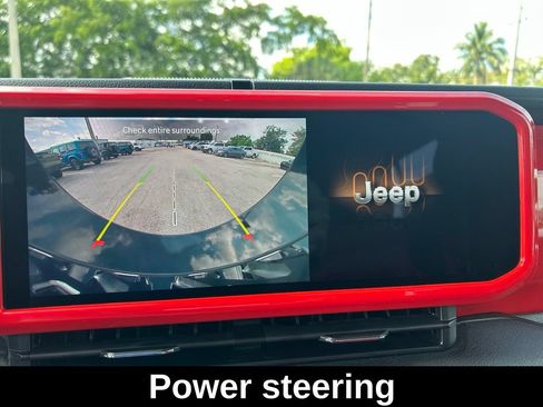 Used 2024 Jeep Wrangler Unlimited Sport AWD/4WD image 15