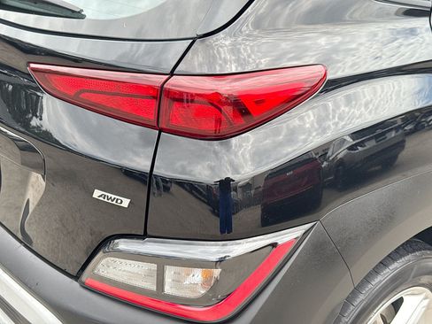 Used 2023 Hyundai Kona SE AWD/4WD image 24
