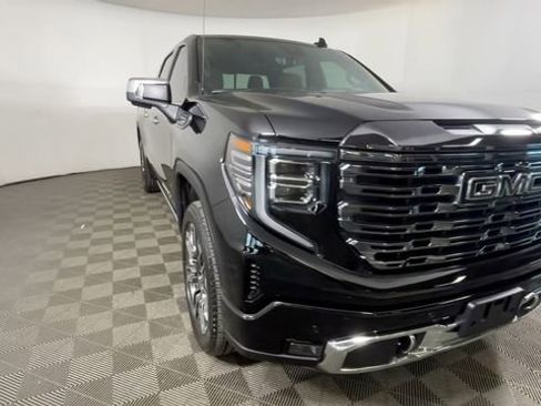 Used 2024 GMC Sierra 1500 Denali Ultimate AWD/4WD image 13