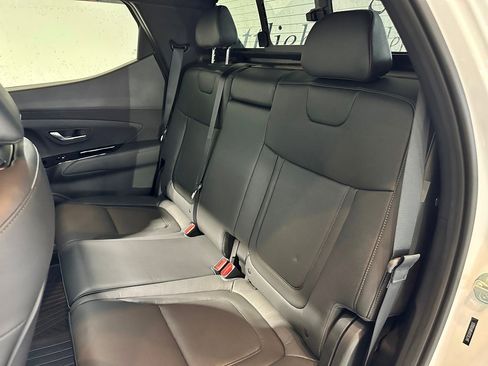 Used 2024 Hyundai Santa Cruz Limited image 27